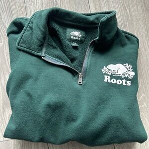 Roots 1/4 zip sweater